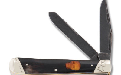 Blackbeard’s Legacy Trapper Black Smooth Bone Handle
