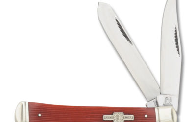 Trapper Strawberry Bone Handle