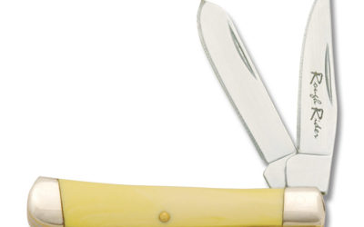 Mini Trapper 2 Inch Yellow Composition Handle